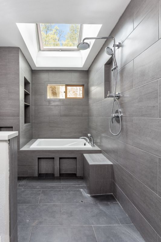 Best Bathroom Renovation Contractors in Ravenna, OH